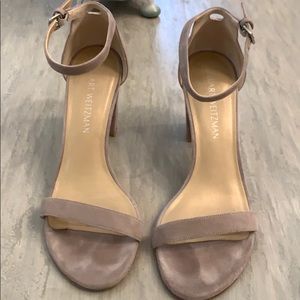 Stuart Weitzman Gray Suede Sandal sz 8